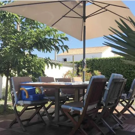 Chez Trabou Et Loulou 20 Min De La Rochelle Hébergement de vacances